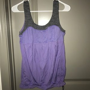 women’s sz 4 lululemon top